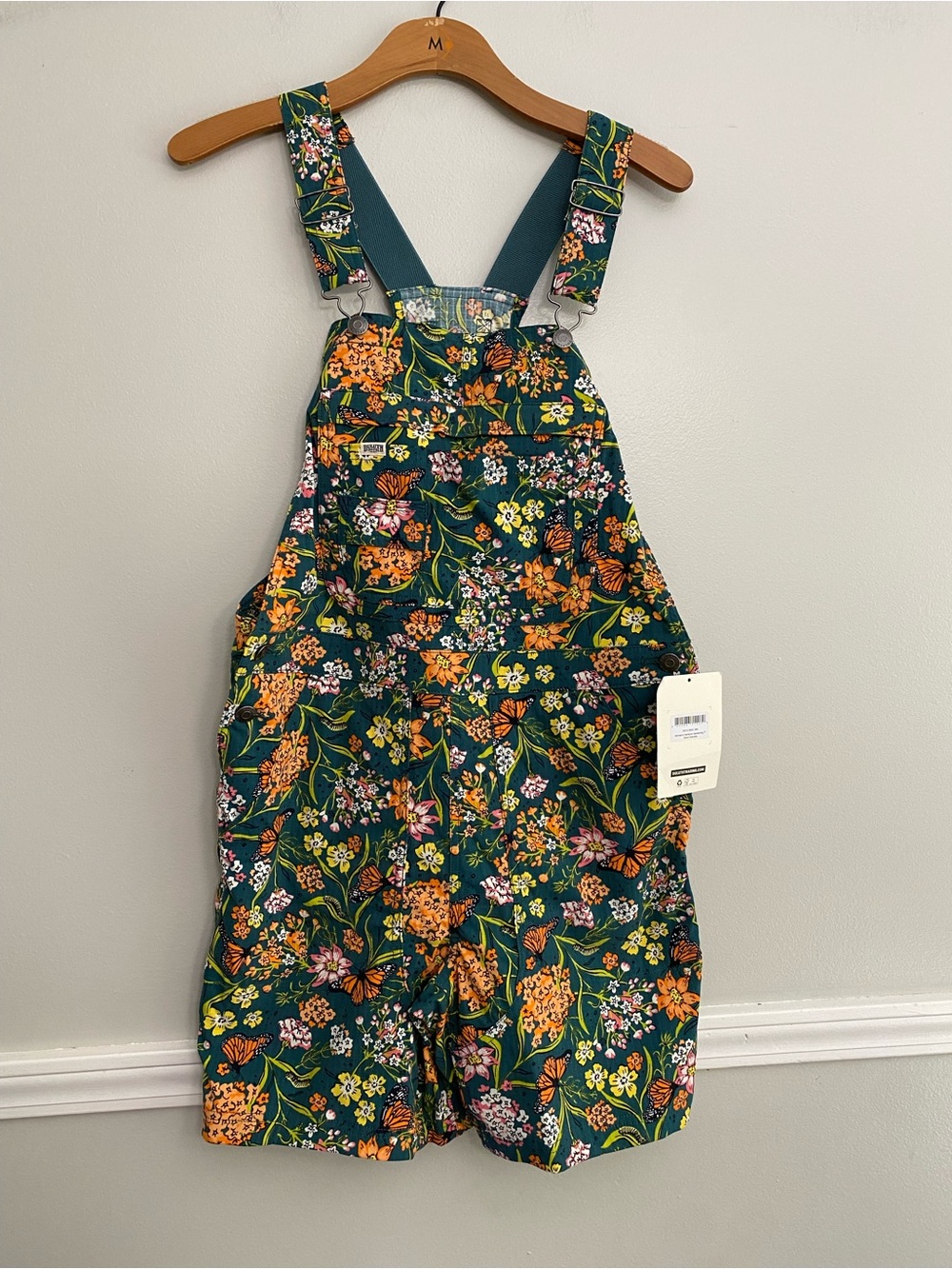 NWT Women’s Duluth Monarch Butterfly Milkweed Overall Shorts - S